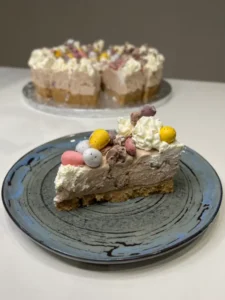 Mini egg cheesecake