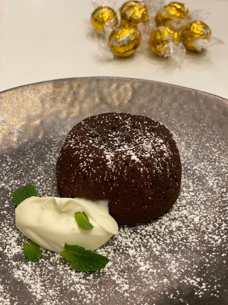 chocolate fondant white middle