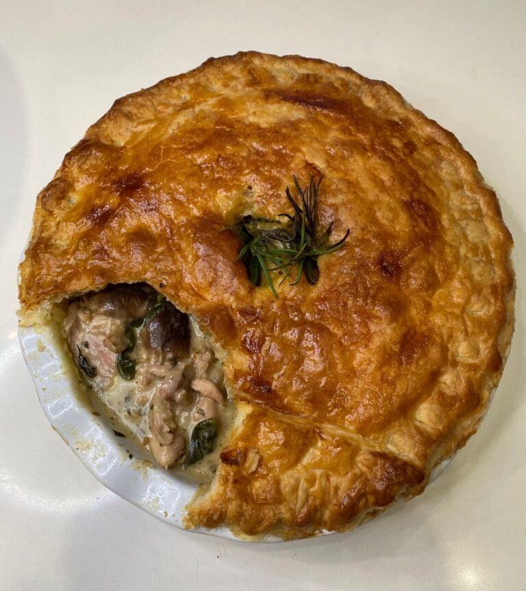 chicken and mushroom pie
