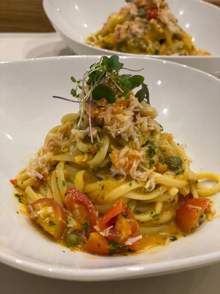 Crab linguine