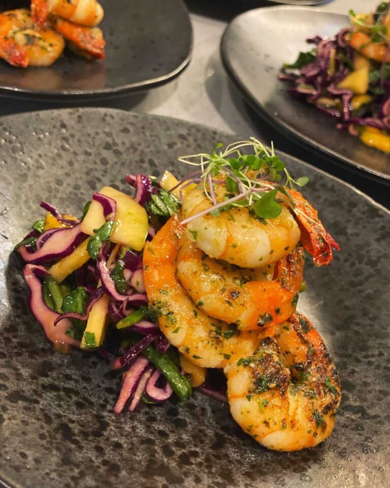 King prawns and mango slaw