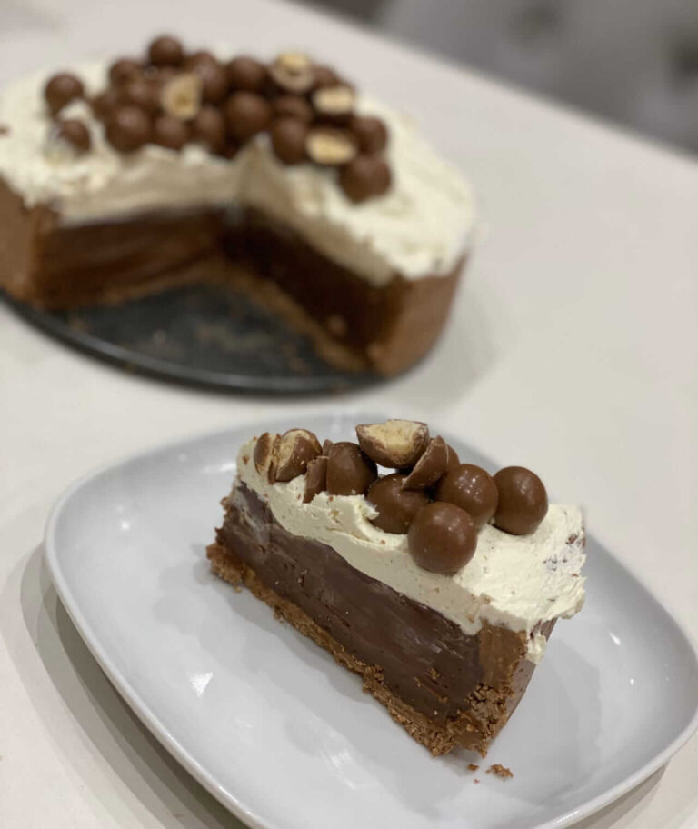 Malteser deep dish pie