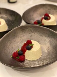 Vanilla panna cotta