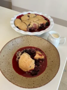 Blackberry cobbler