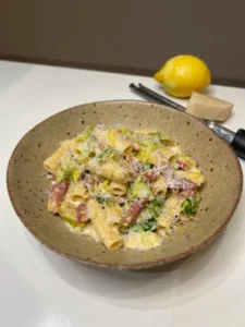 creamy sprout and bacon pasta