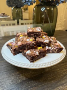 mini egg brownies