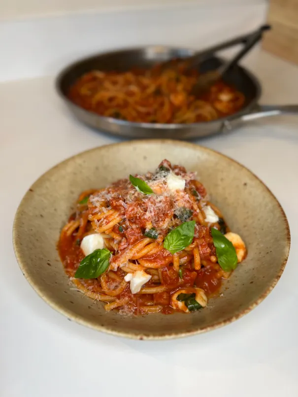 Spaghetti Pomodoro with Chorizo & Mozzarella - Chef Jon Watts