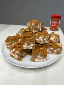 biscoff rocky road