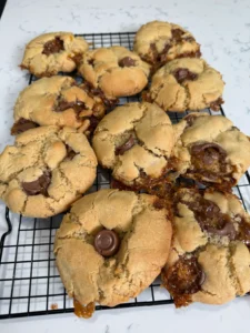 chunky rolo cookies